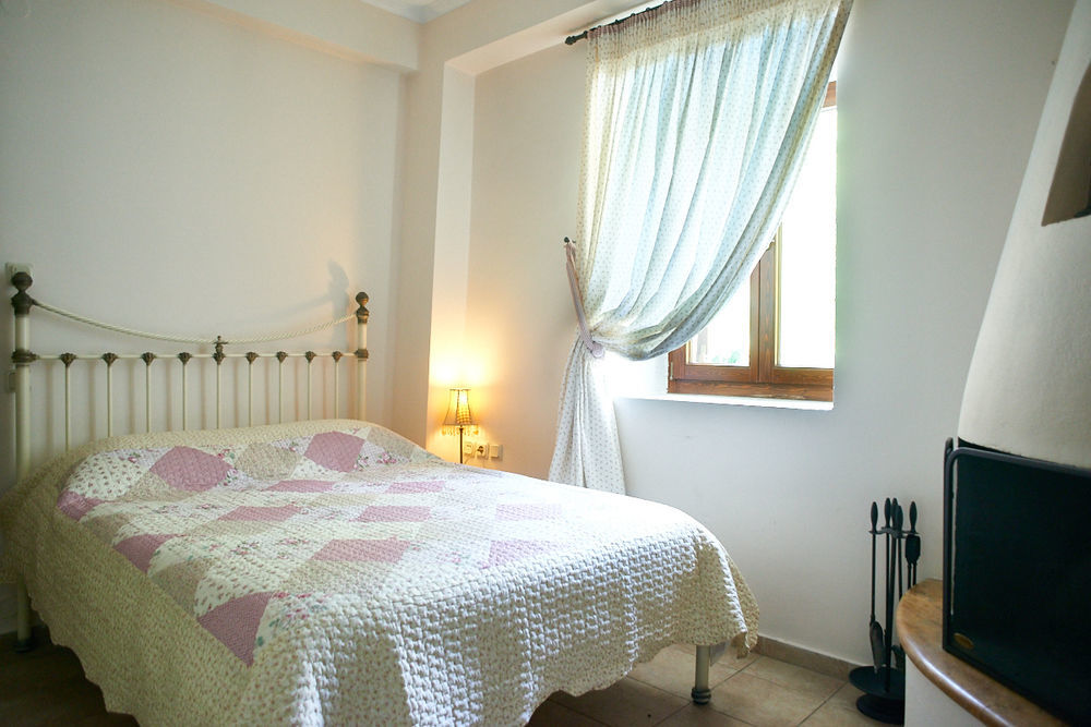 Triantafillies Guesthouse Portariá Buitenkant foto
