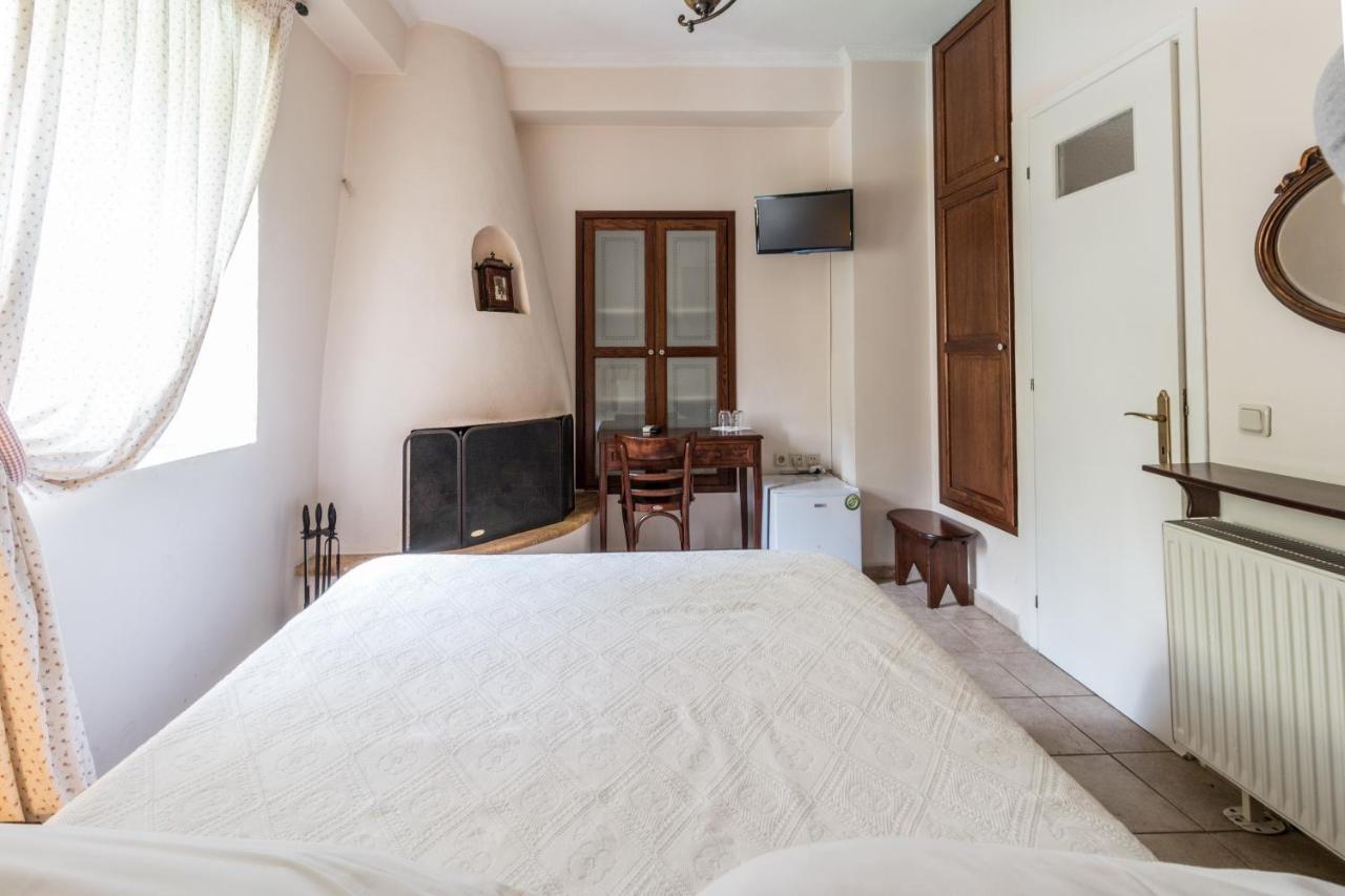 Triantafillies Guesthouse Portariá Buitenkant foto